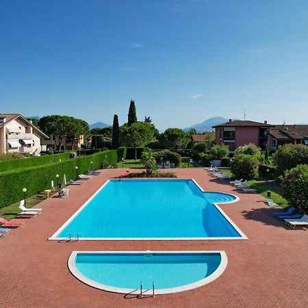 Appartamento Al Cascinale Desenzano del Garda Exterior foto