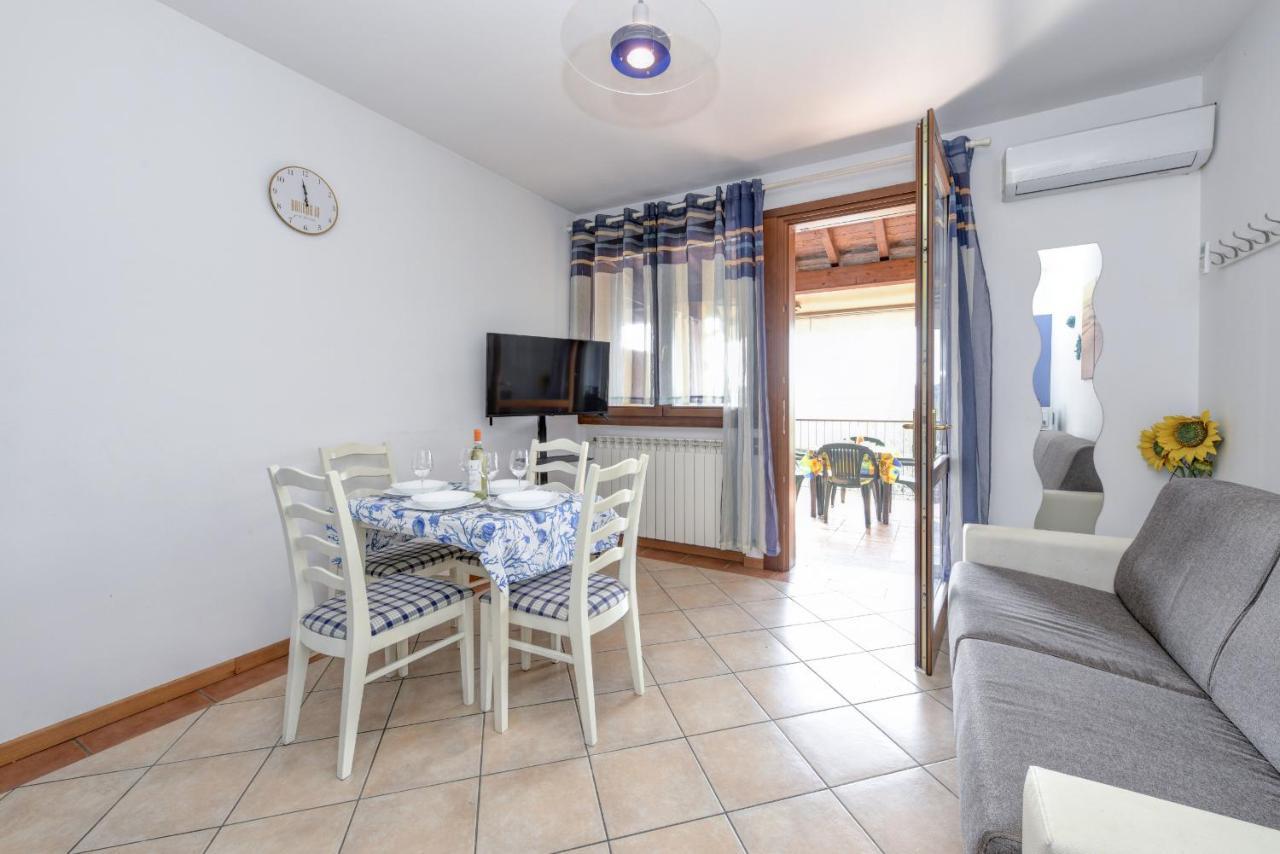 Appartamento Al Cascinale Desenzano del Garda Exterior foto