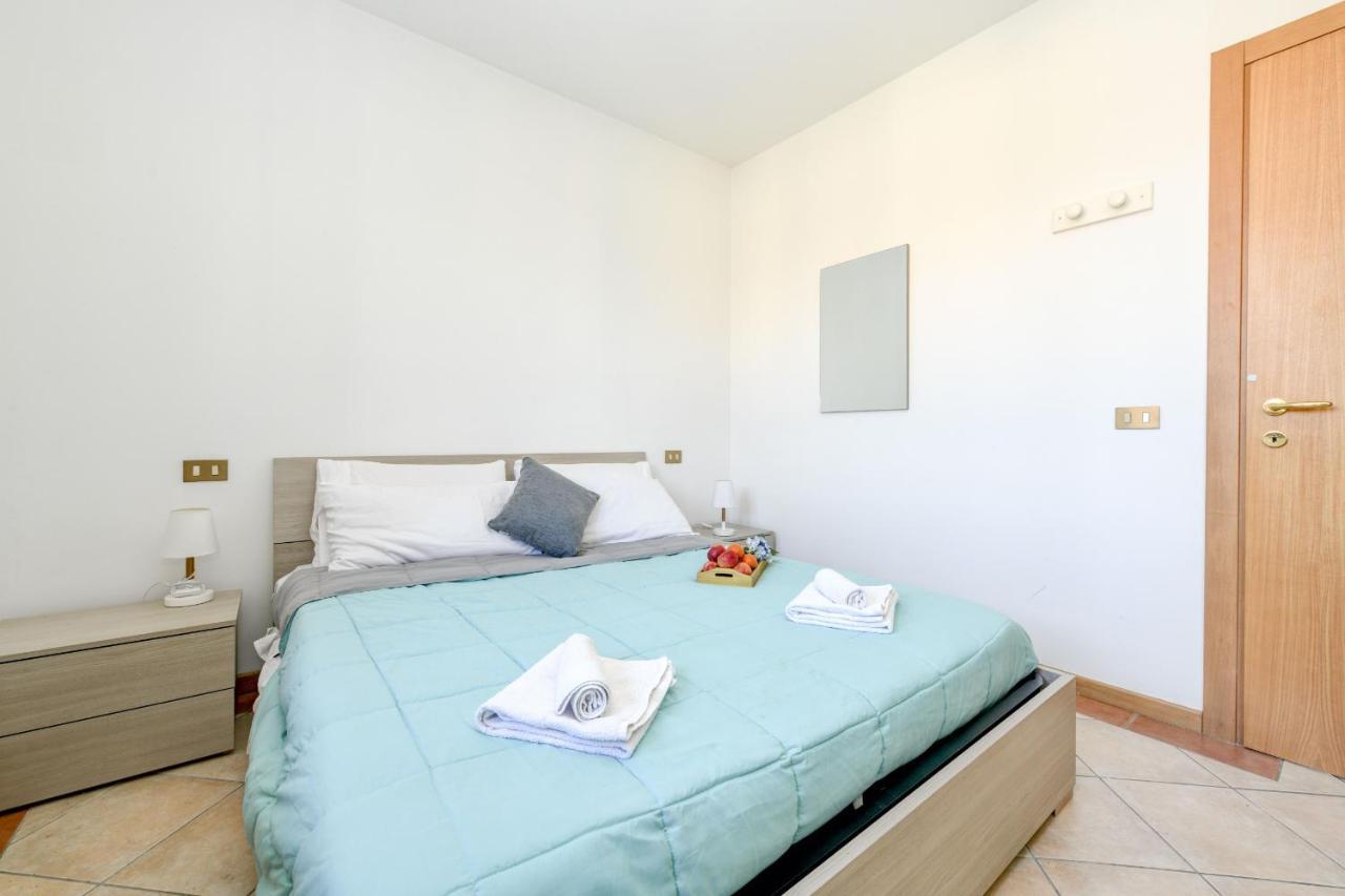 Appartamento Al Cascinale Desenzano del Garda Exterior foto